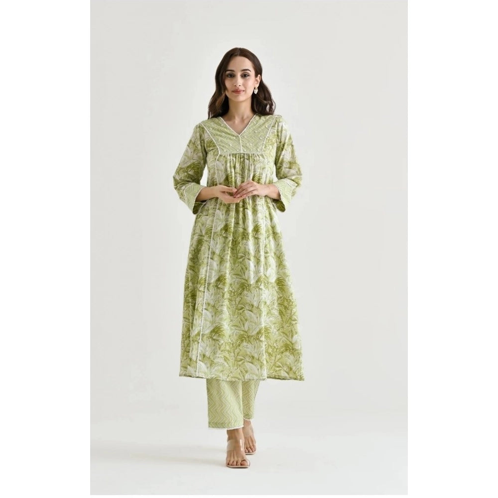 Generic Women's Cotton Blend Printed V Neck Kurti with Pant Set (Green)